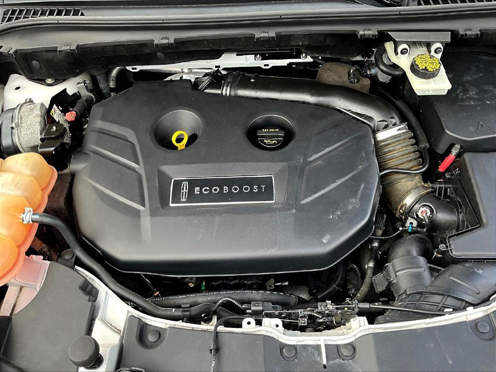 Used 2015 Lincoln MKC AWD w/ Equipment Group 102A Reserve image 34