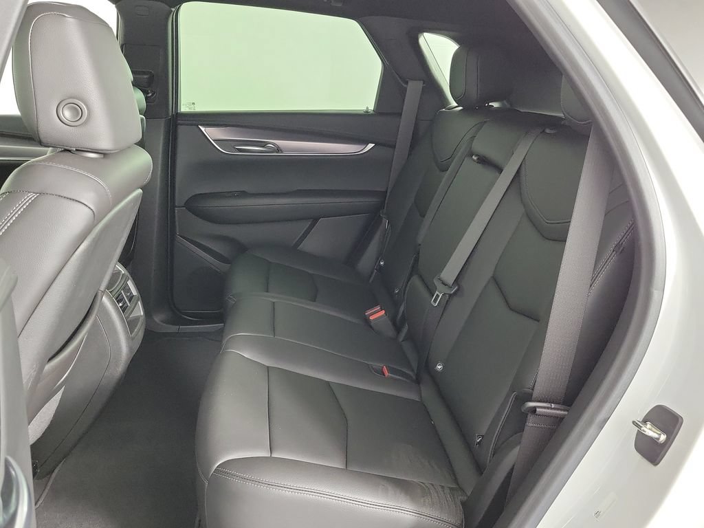 Used 2022 Cadillac XT5 Luxury FWD image 11