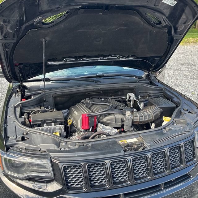 Used 2018 Jeep Grand Cherokee SRT AWD/4WD image 18