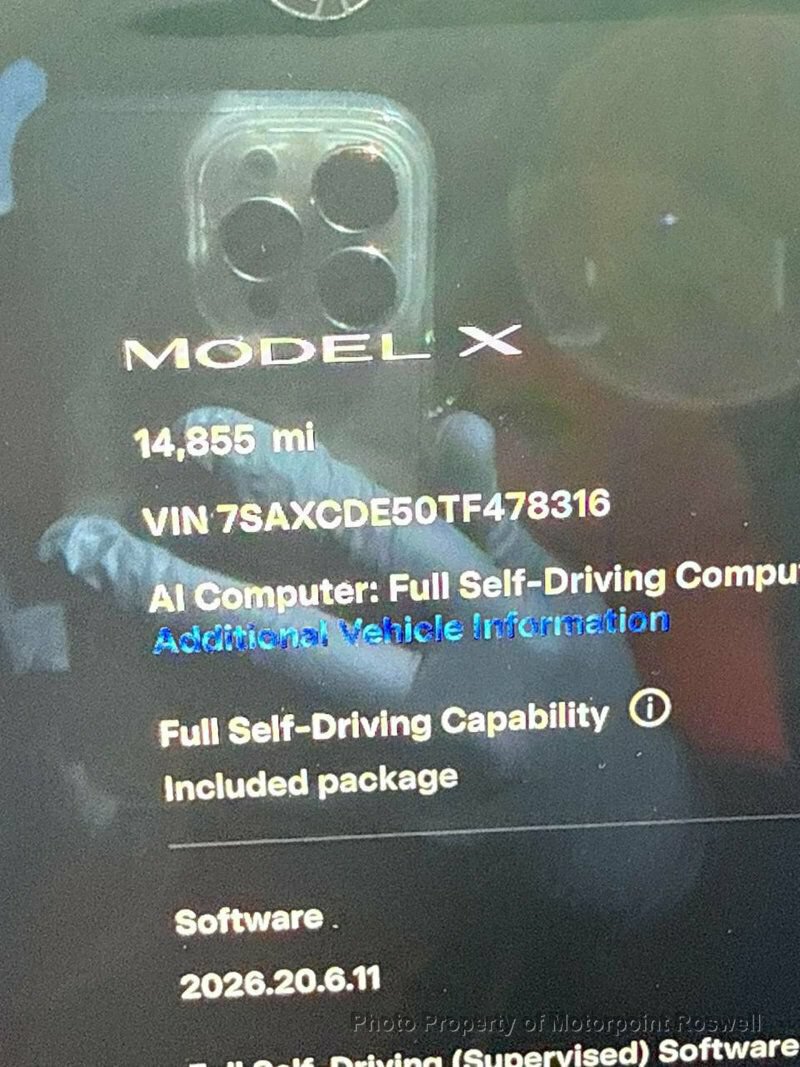 Used 2026 Tesla Model X AWD/4WD image 3