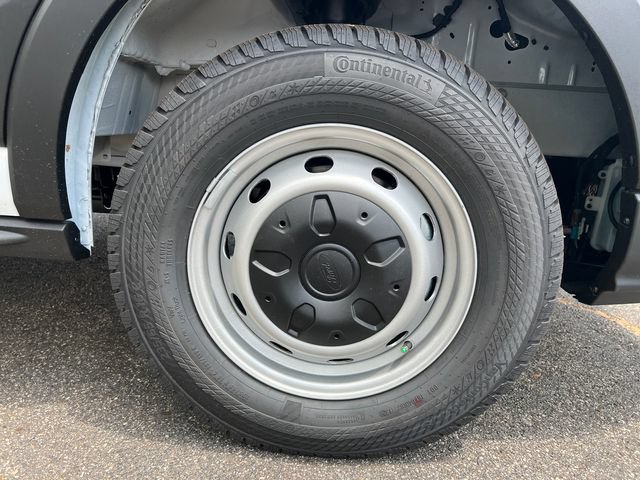 New 2026 Ford Transit 250 148 Medium Roof RWD image 12