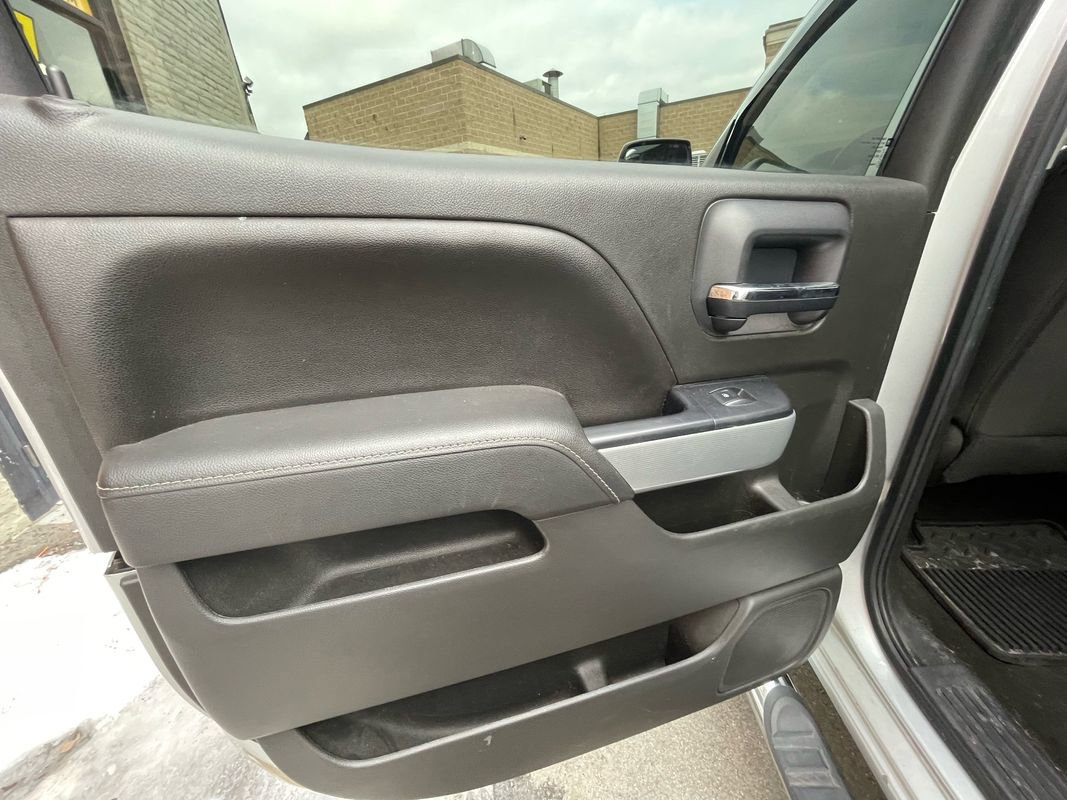 Used 2016 Chevrolet Silverado 1500 LT w/ All Star Edition image 26