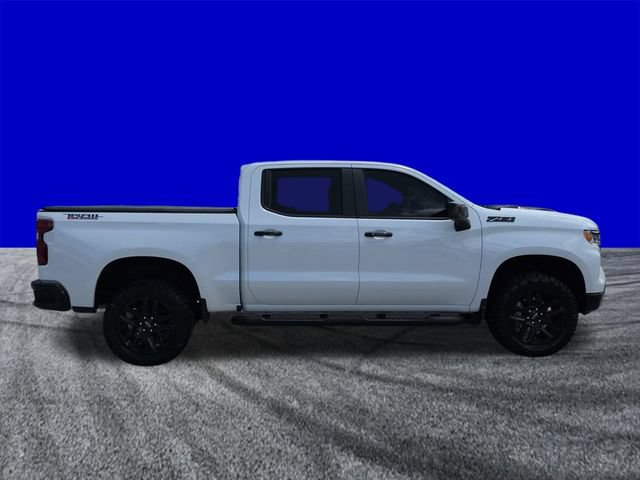 Used 2024 Chevrolet Silverado 1500 LT Trail Boss w/ Convenience Package II AWD/4WD image 3
