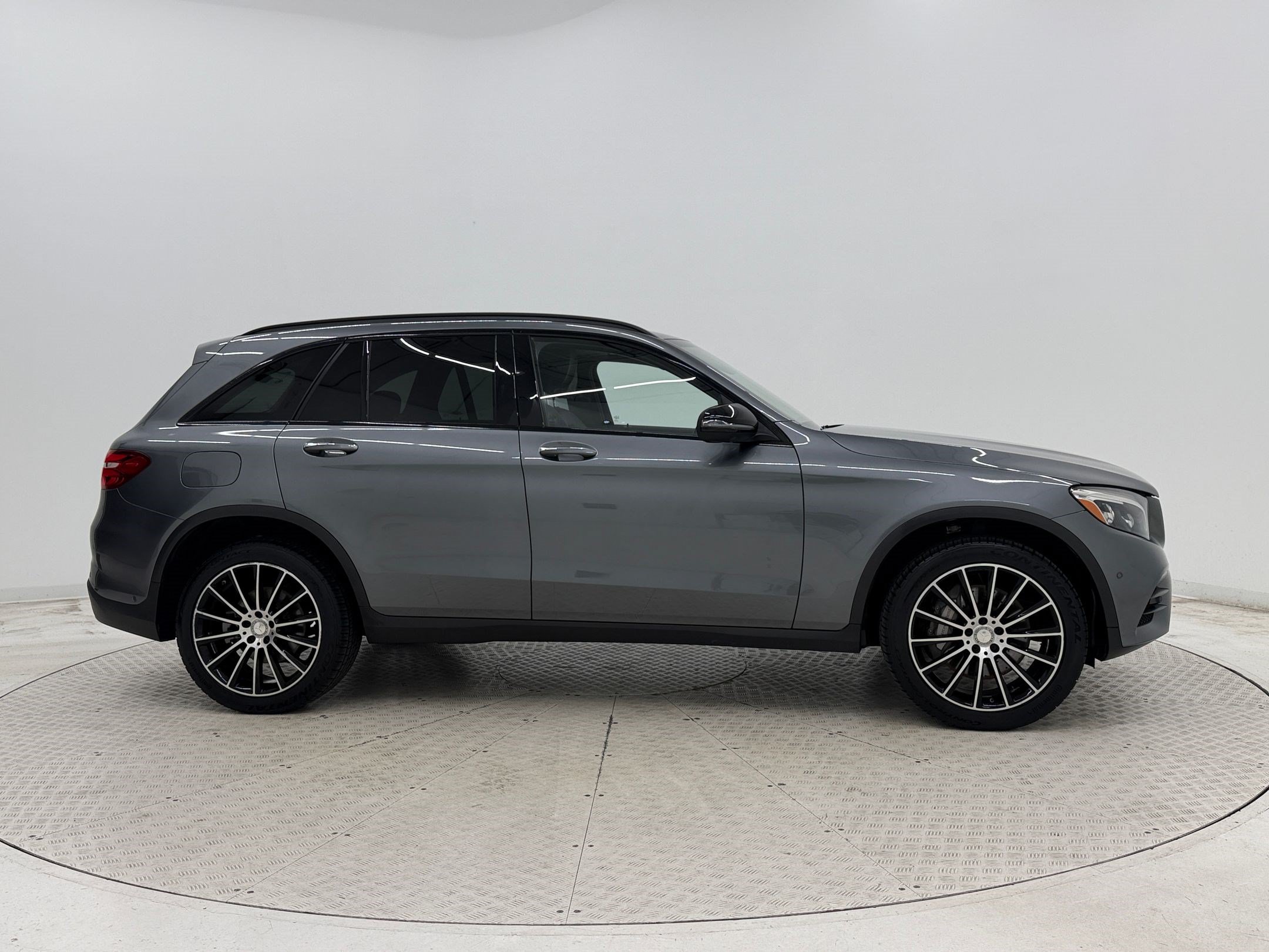 Used 2016 Mercedes-Benz GLC 300 4MATIC image 8