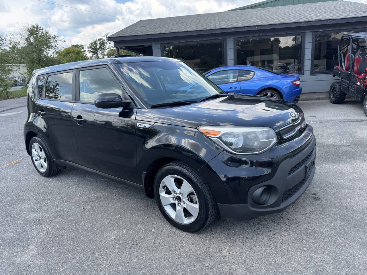 Used 2017 Kia Soul image 12