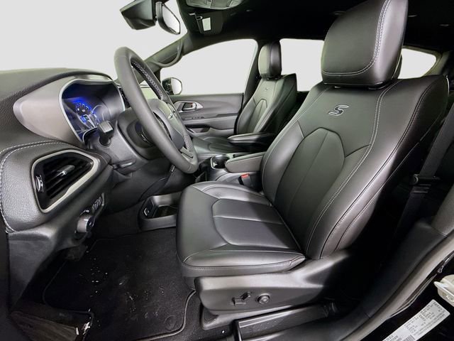 New 2026 Chrysler Pacifica Select w/ S Appearance Package image 20