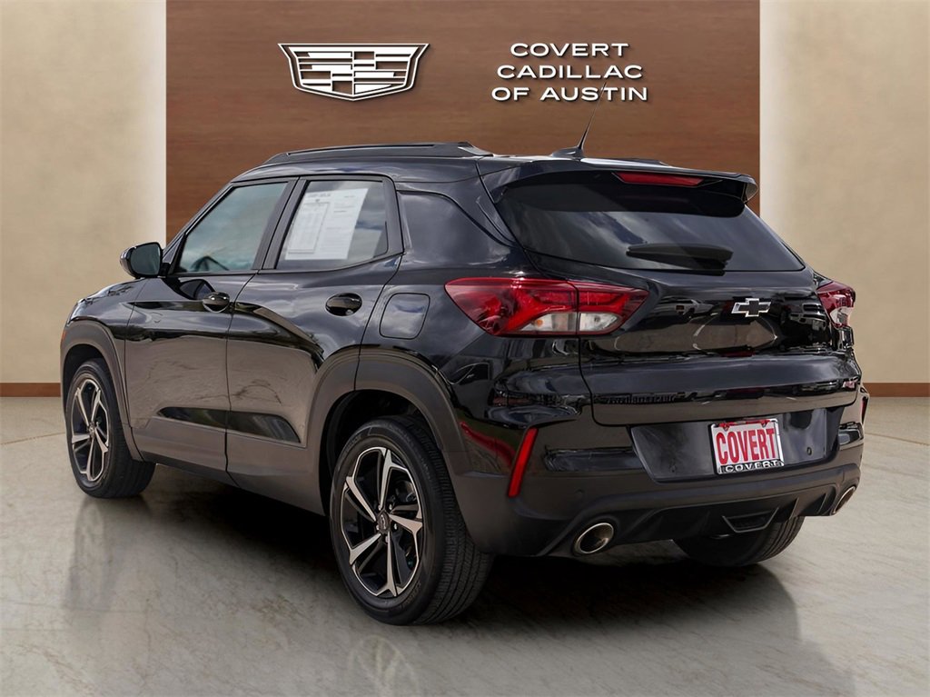 Used 2021 Chevrolet TrailBlazer RS w/ Technology Package image 3