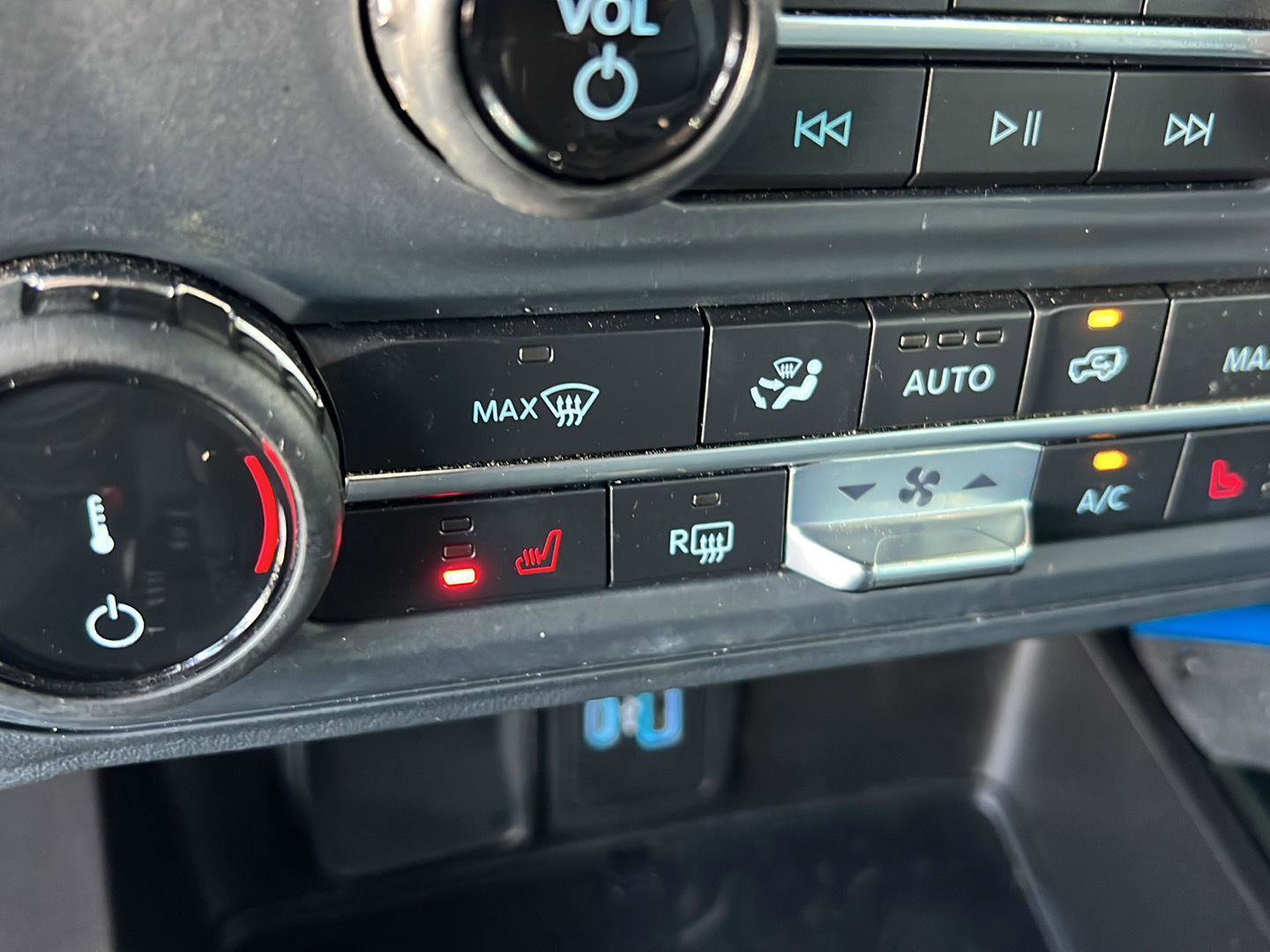 Used 2022 Ford Bronco Black Diamond w/ Sasquatch Package image 29