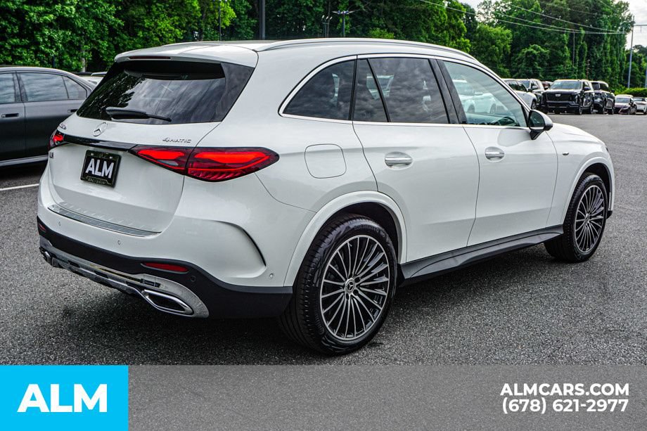 Used 2025 Mercedes-Benz GLC 350e 4MATIC image 6