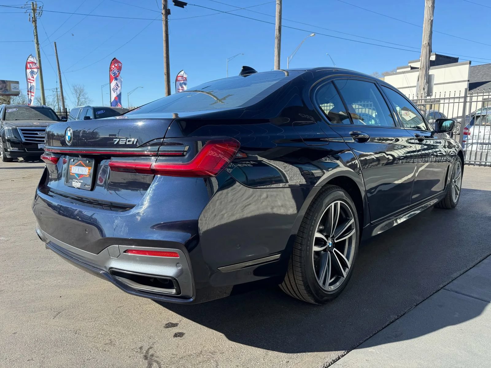 Used 2022 BMW 750i xDrive w/ Executive Package AWD/4WD image 7