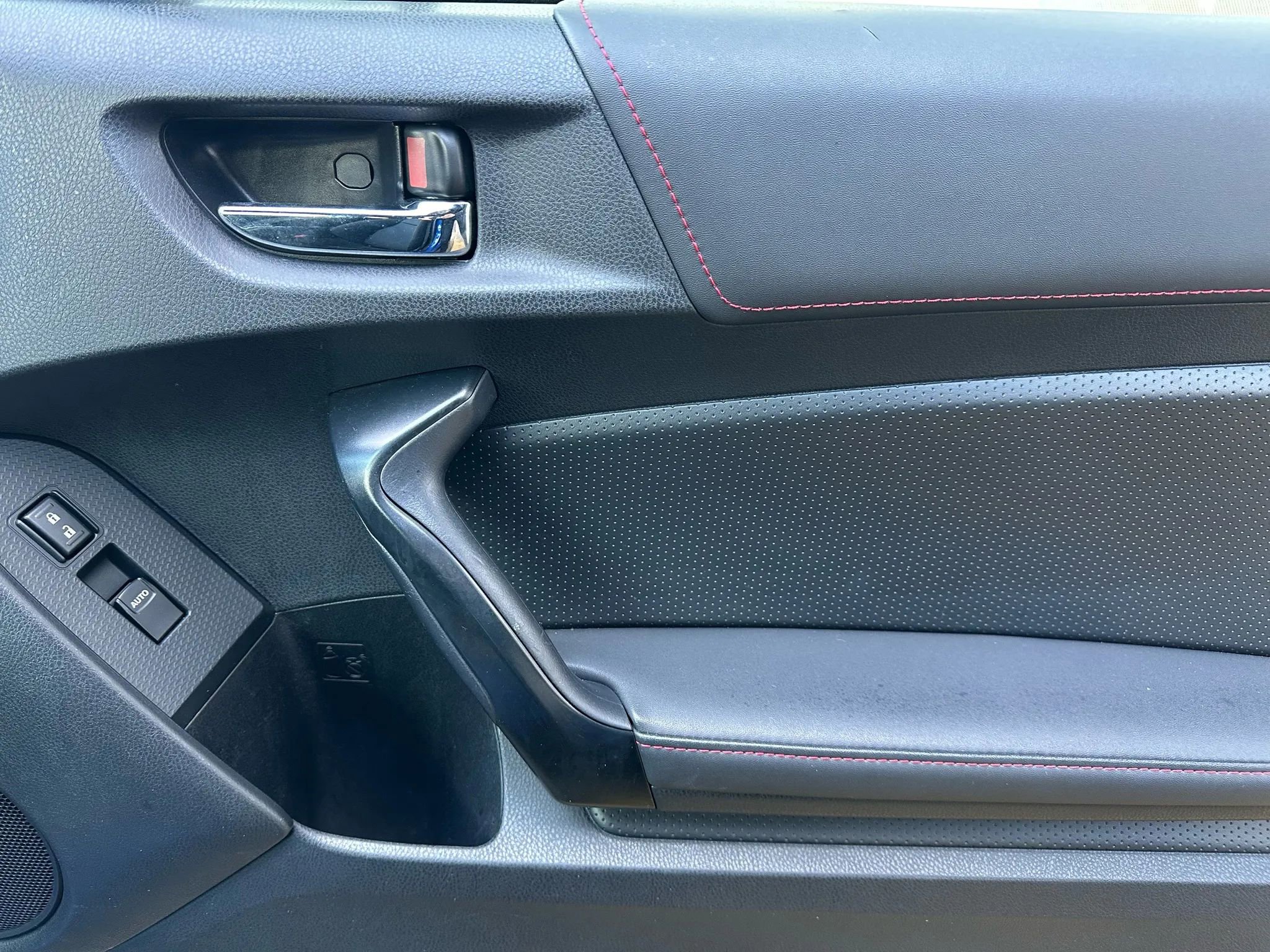 Used 2017 Subaru BRZ Premium w/ Popular Package #3 image 12