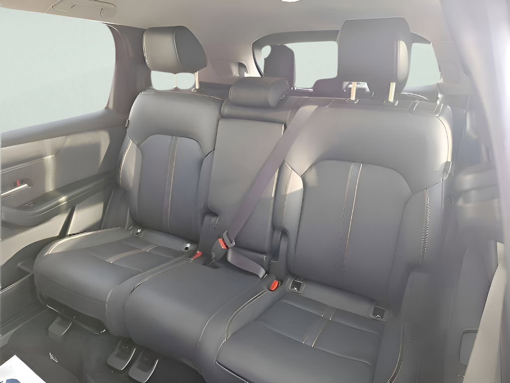 Used 2025 MAZDA CX-90 3.3 Turbo w/ Select Package image 20