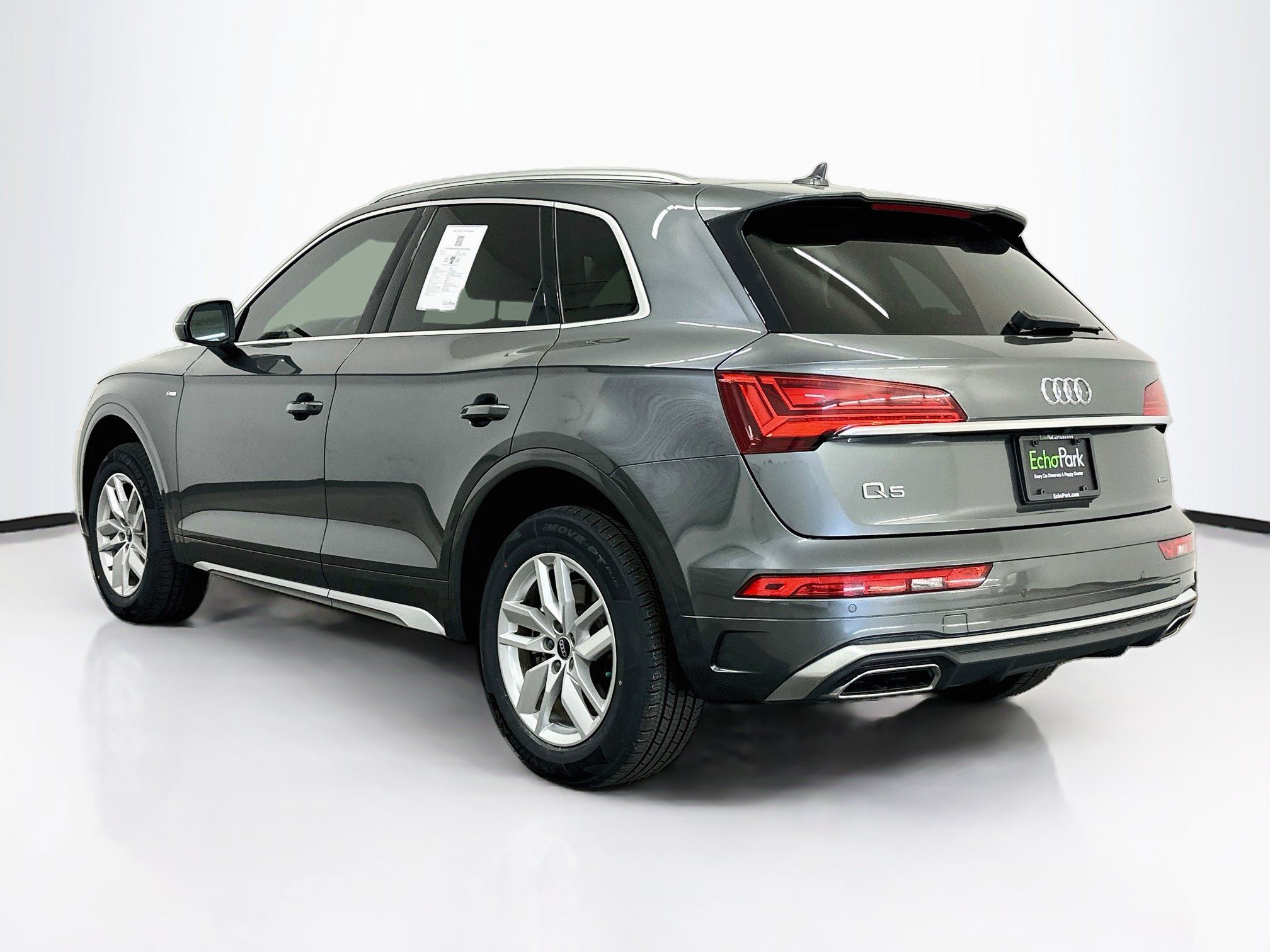 Used 2023 Audi Q5 2.0T Premium w/ Convenience Package AWD/4WD image 5