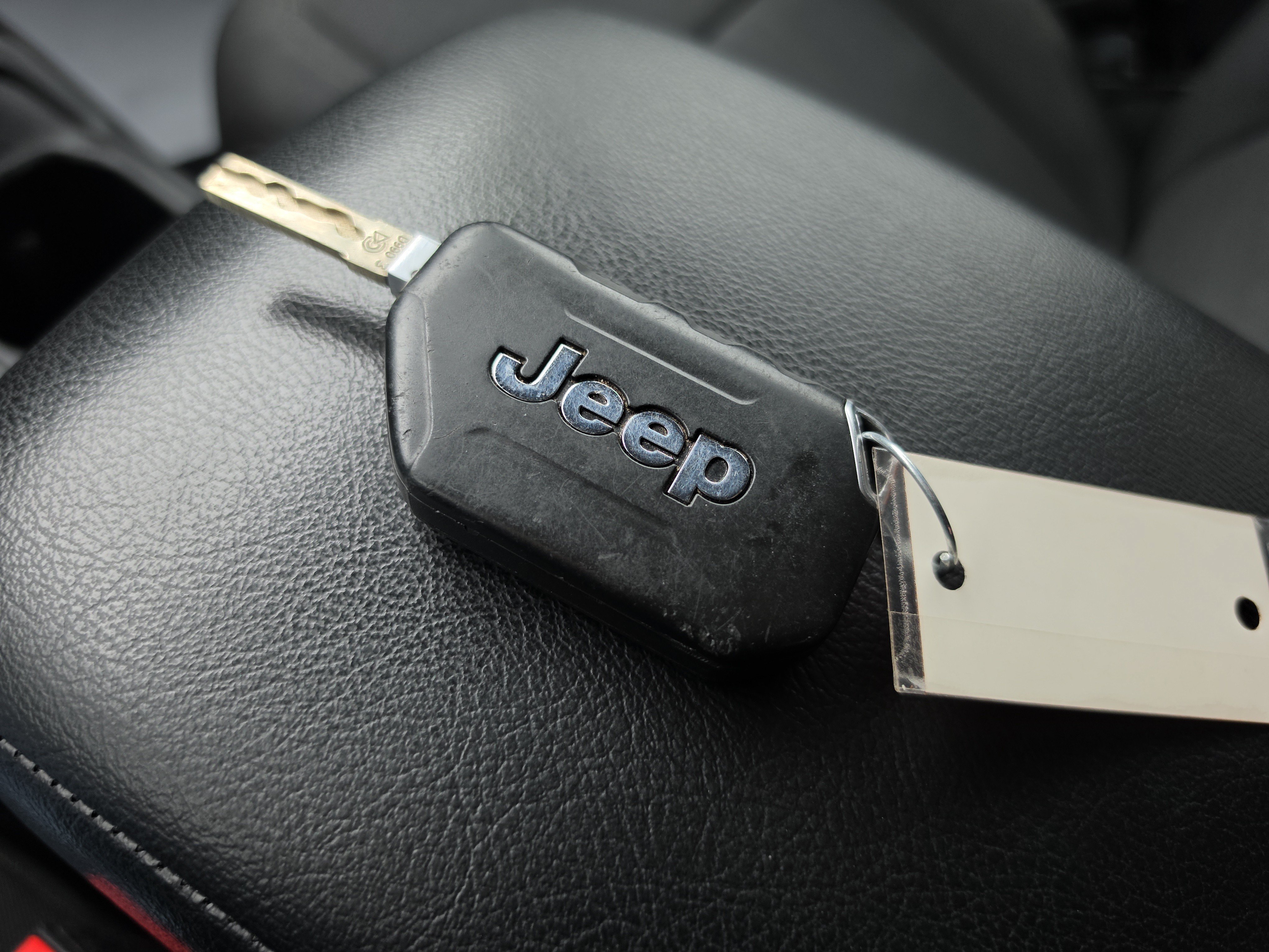 Used 2022 Jeep Gladiator Sport AWD/4WD image 33