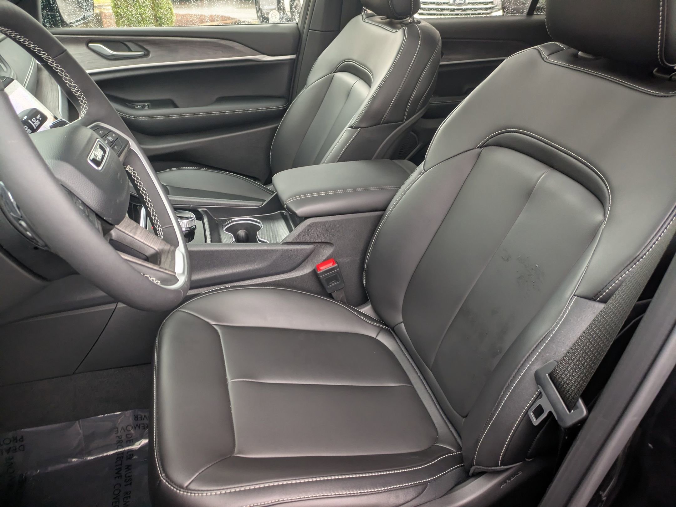 Used 2025 Jeep Grand Cherokee L Limited w/ Trailer Tow Package image 21