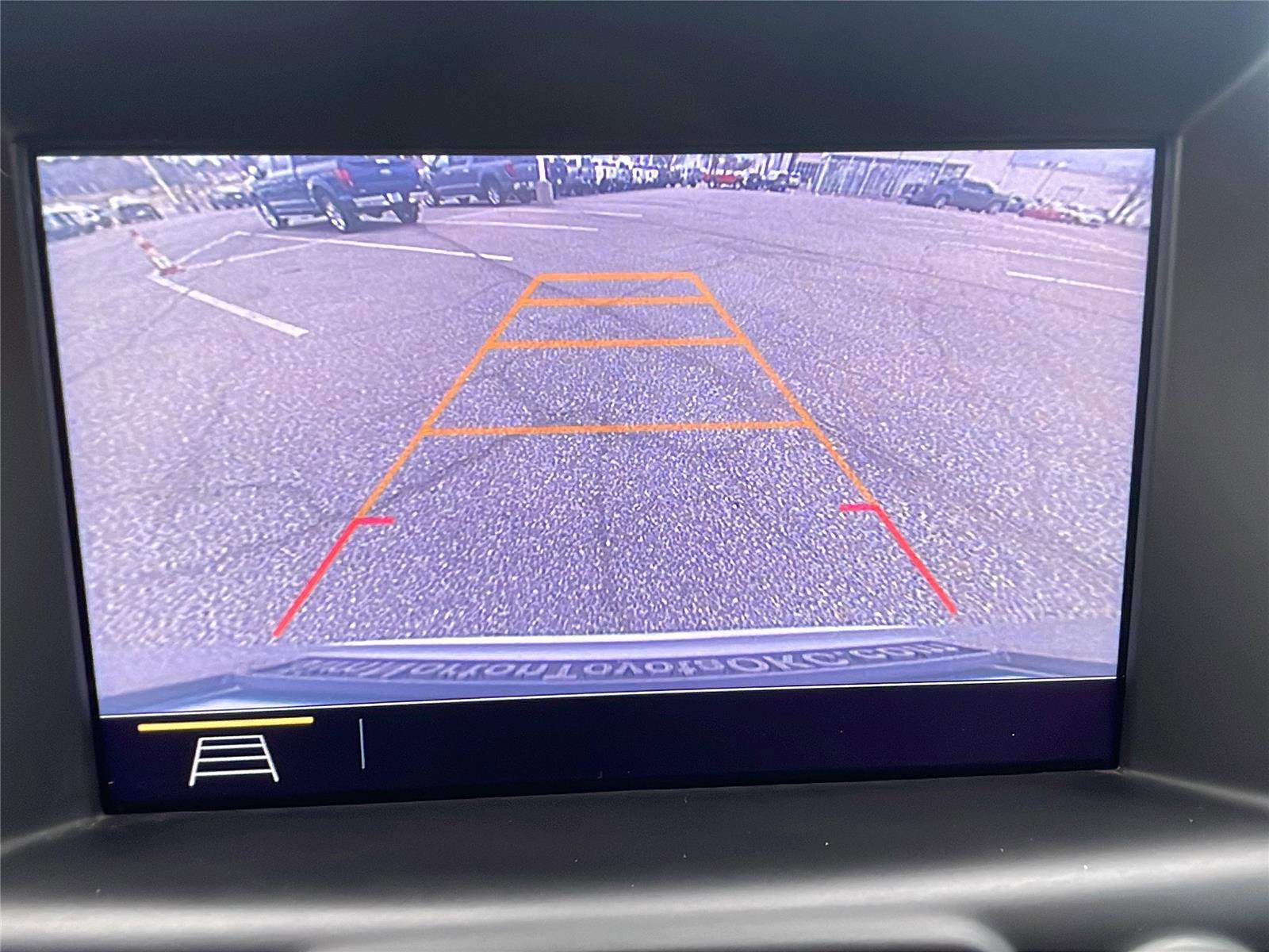 Used 2019 GMC Terrain SLE w/ Driver Convenience Package image 29