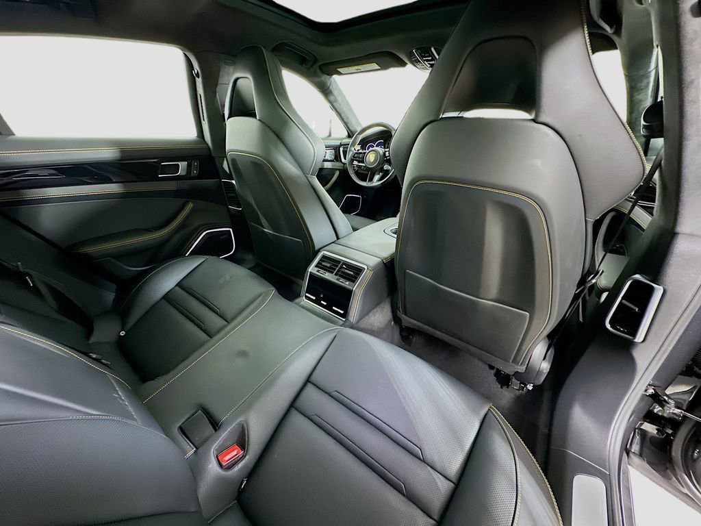 Used 2023 Porsche Panamera Turbo S image 30