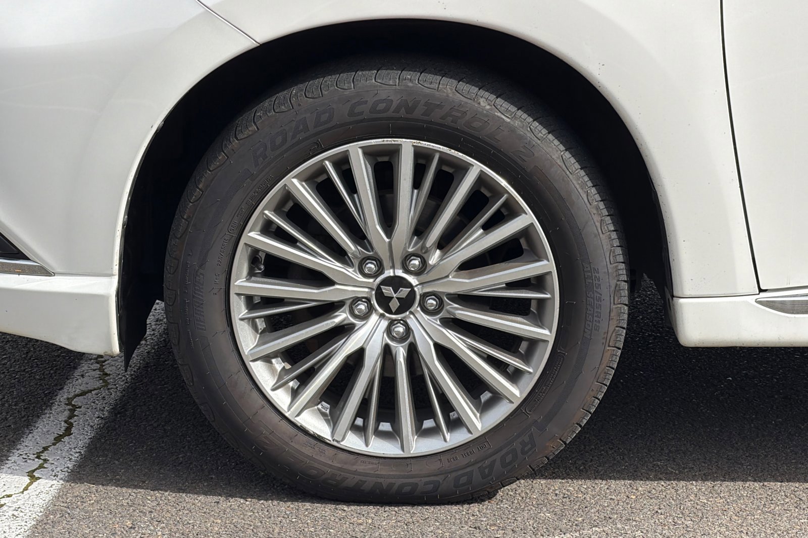 Used 2020 Mitsubishi Outlander SEL image 25