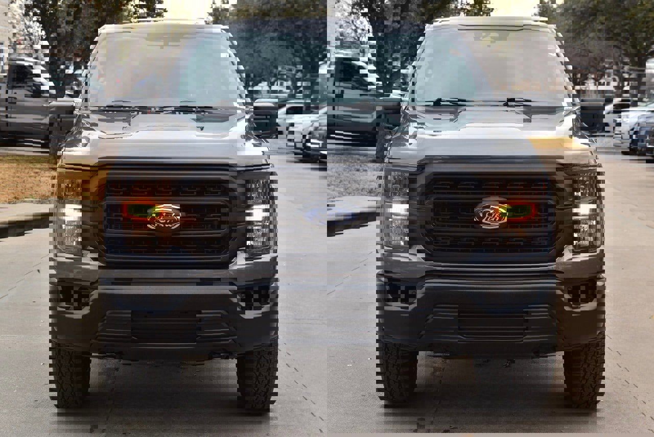 Used 2023 Ford F150 XL image 3