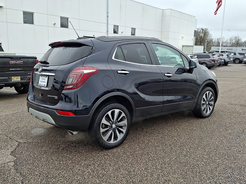 Used 2022 Buick Encore Preferred w/ Safety Package AWD/4WD image 9