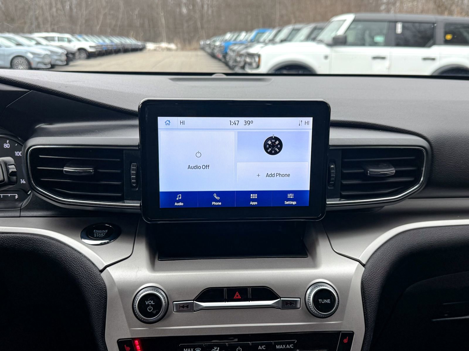 Certified 2022 Ford Explorer XLT w/ Equipment Group 202A image 26