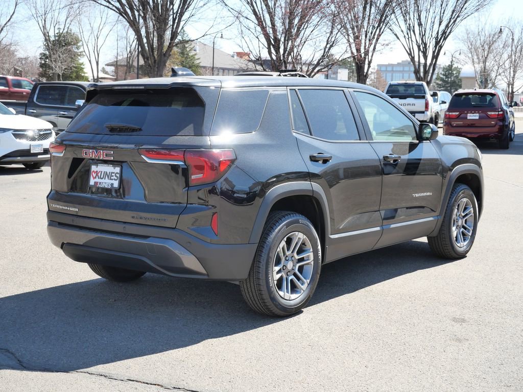 Used 2025 GMC Terrain Elevation image 13