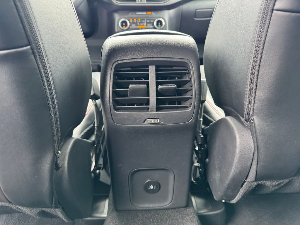 Used 2025 Ford Escape ST-Line image 24