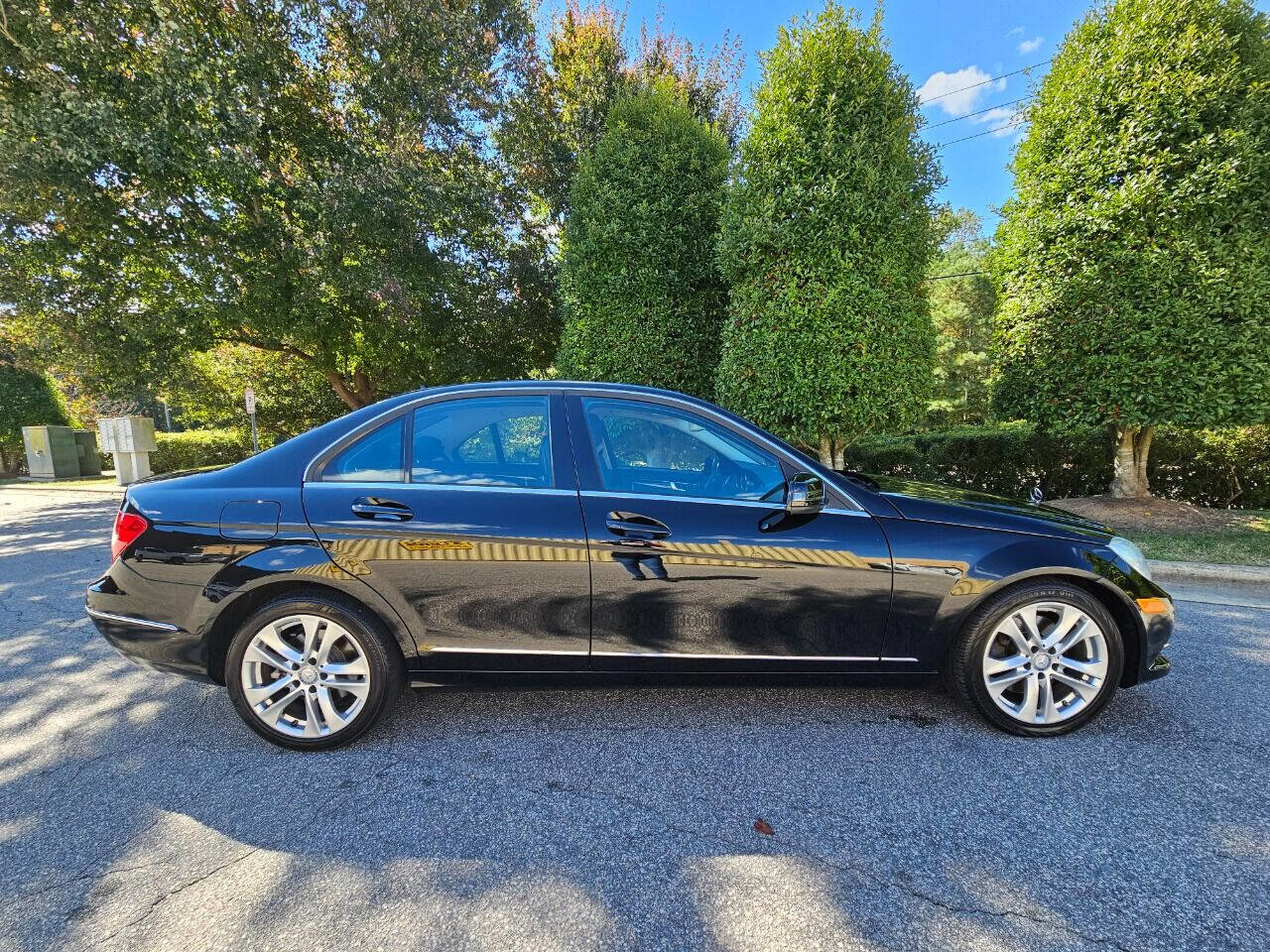 Used 2013 Mercedes-Benz C 300 4MATIC Sedan image 6