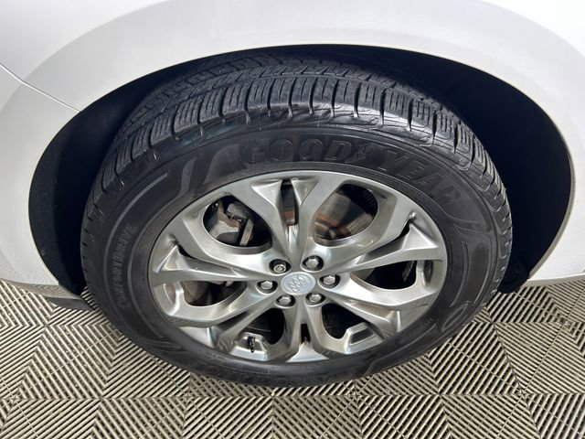 Used 2019 Buick Enclave Avenir image 11