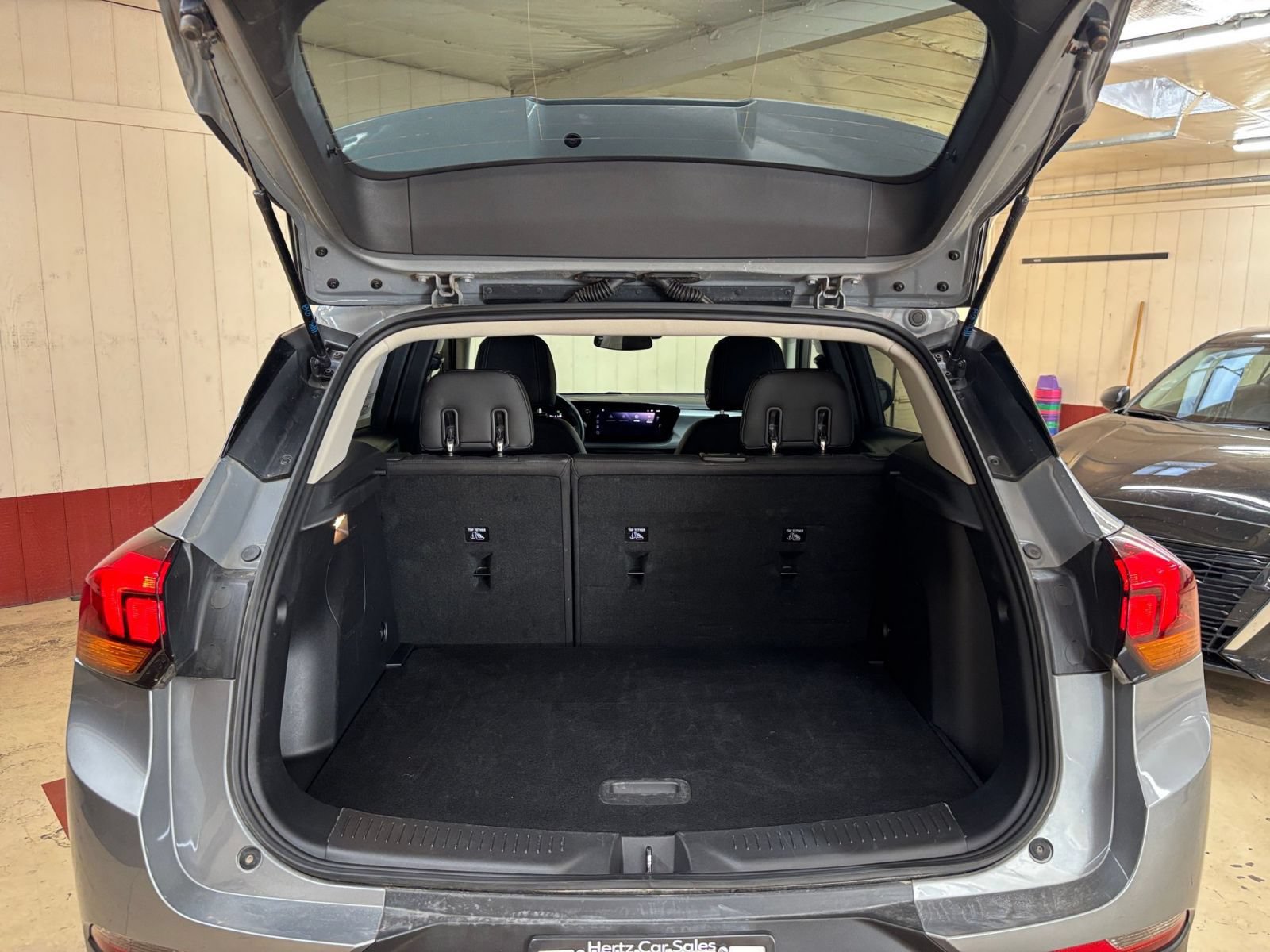 Used 2025 Buick Encore GX Preferred FWD image 30