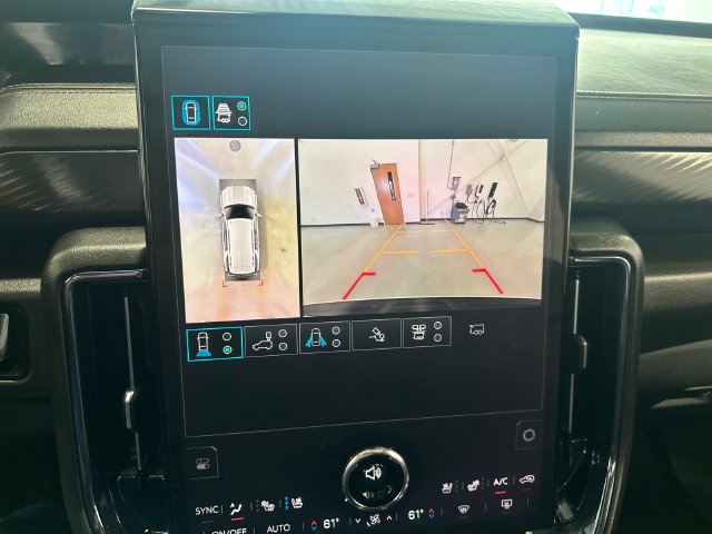 Certified 2025 GMC Yukon AT4 w/ AT4 Premium Plus Package AWD/4WD image 18