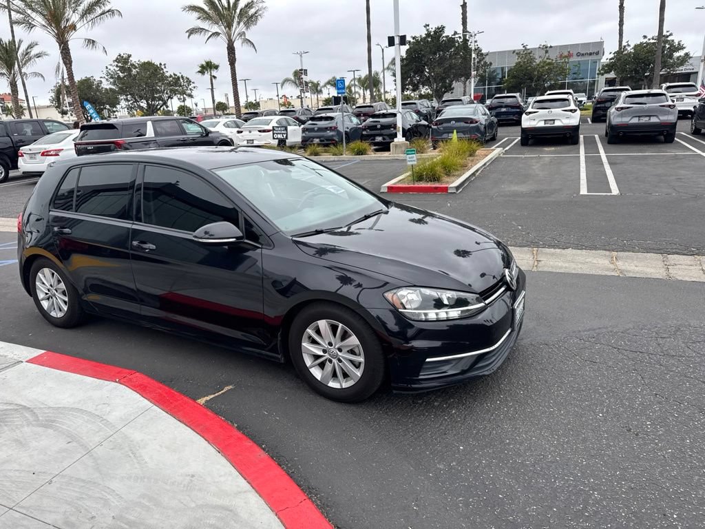 Used 2019 Volkswagen Golf 4-Door FWD image 34