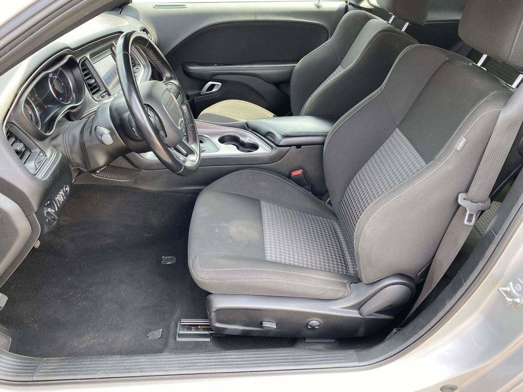Used 2023 Dodge Challenger GT AWD/4WD image 9