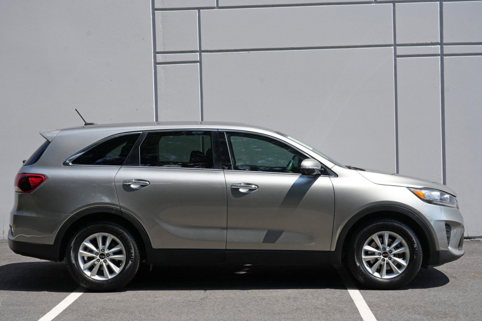 Used 2019 Kia Sorento FWD image 43
