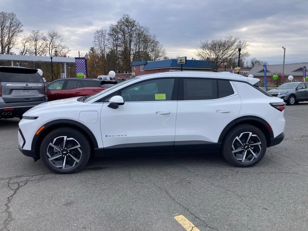 New 2026 Chevrolet Equinox EV LT AWD/4WD image 21