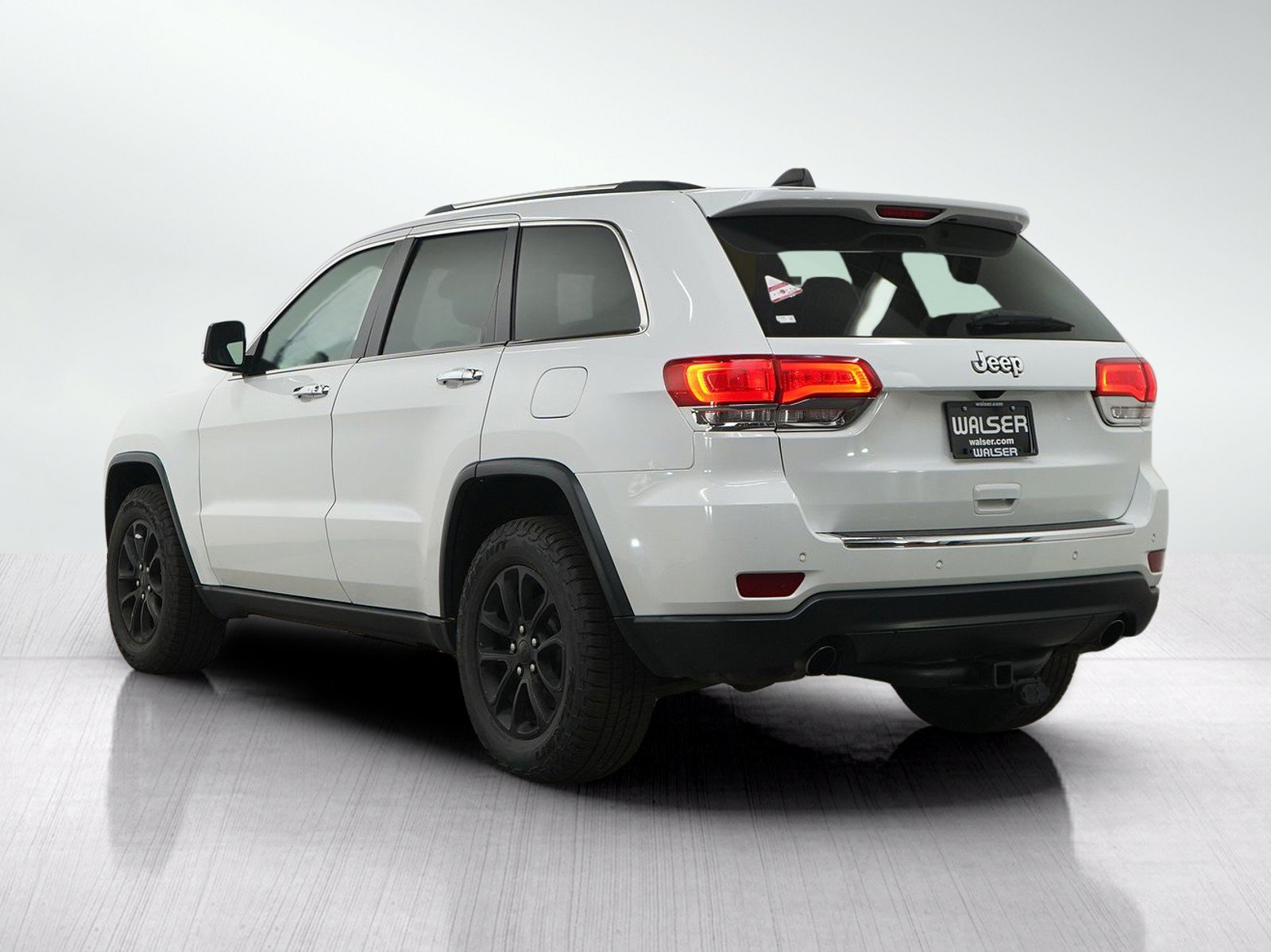 Used 2014 Jeep Grand Cherokee Limited AWD/4WD image 5