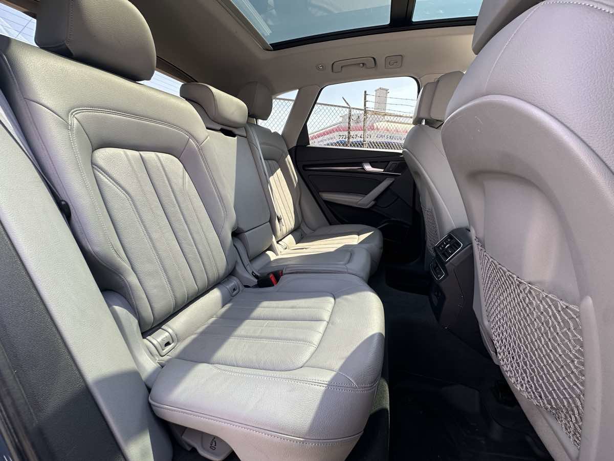 Used 2018 Audi Q5 Prestige AWD/4WD image 38