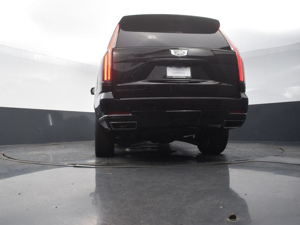 New 2026 Cadillac Escalade ESV Platinum Sport w/ LPO, ONYX Package AWD/4WD image 58