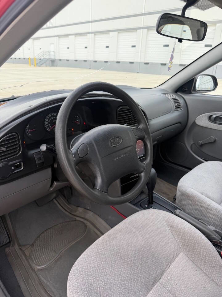 Used 2003 Kia Spectra Sedan FWD image 8
