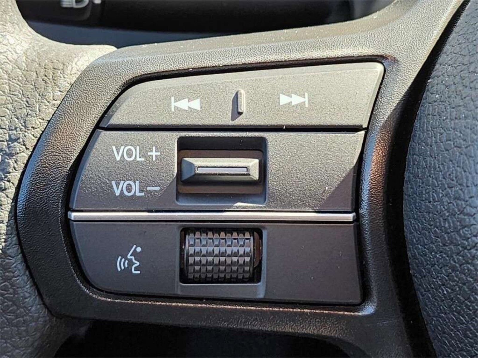 Certified 2023 Honda Accord LX image 29