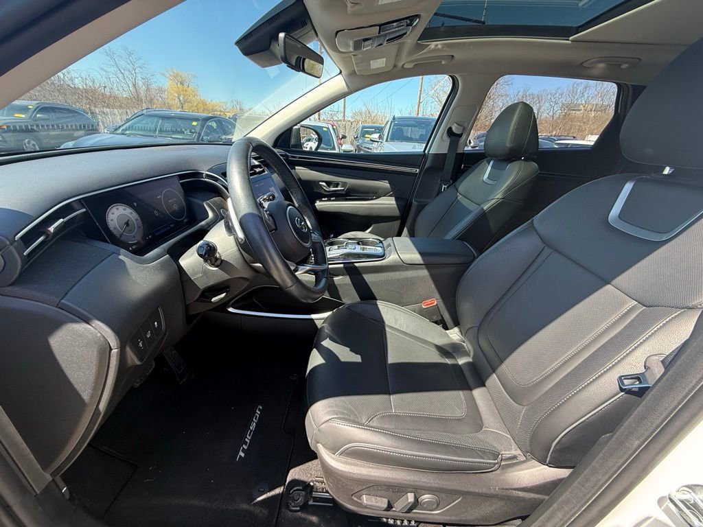 Used 2023 Hyundai Tucson Limited image 12