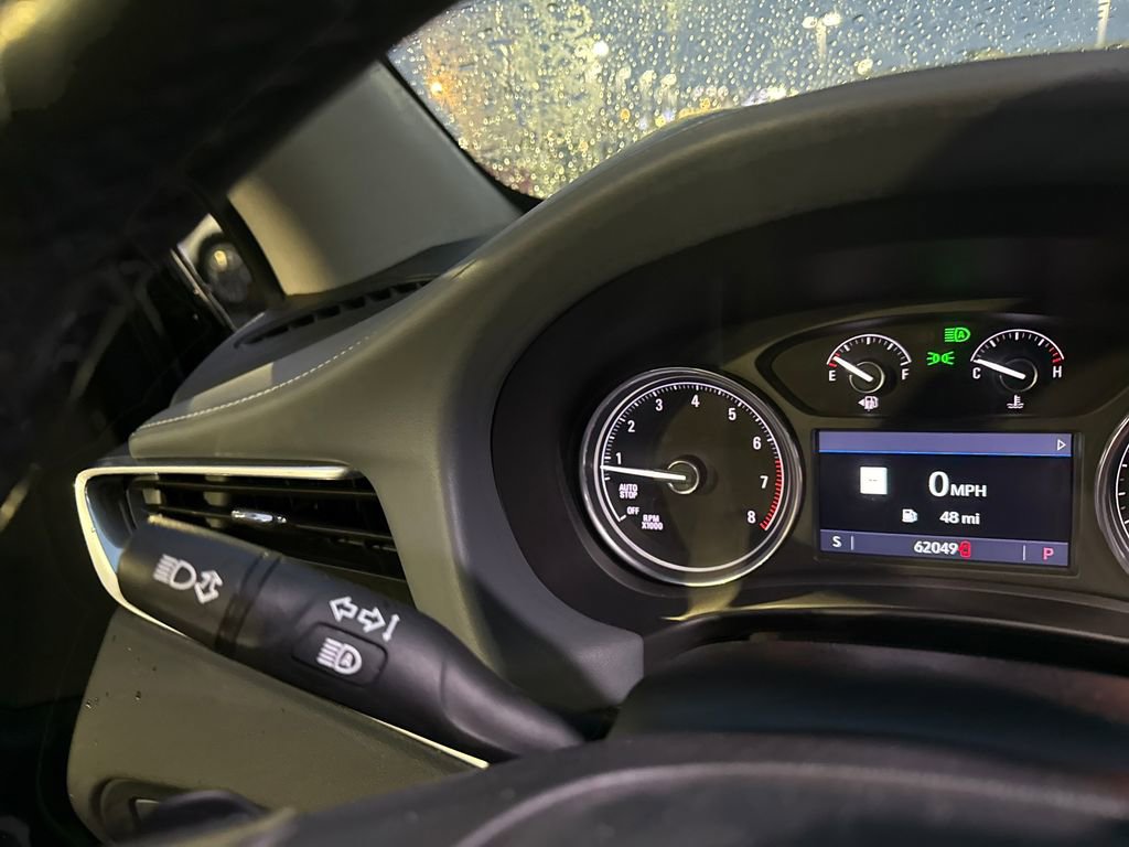 Used 2020 Buick Enclave Premium w/ Sun and Sites Package image 19