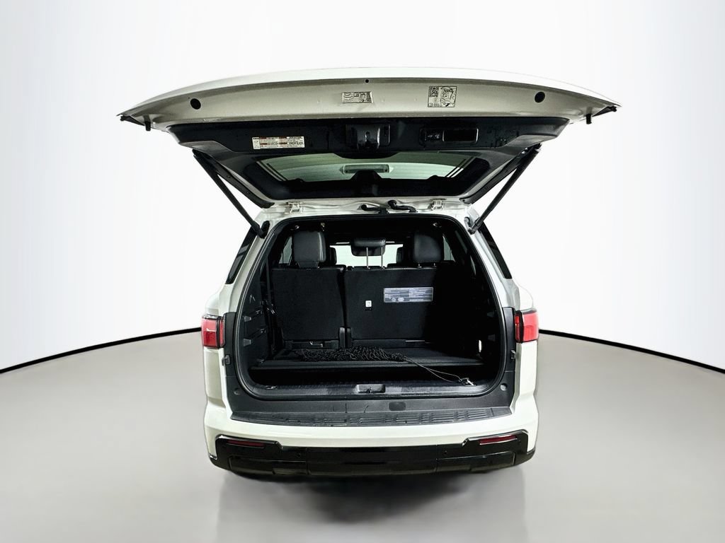 Used 2023 Toyota Sequoia Platinum RWD image 35