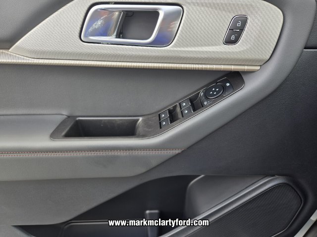 New 2027 Ford Explorer Active w/ Active Comfort Package RWD image 22