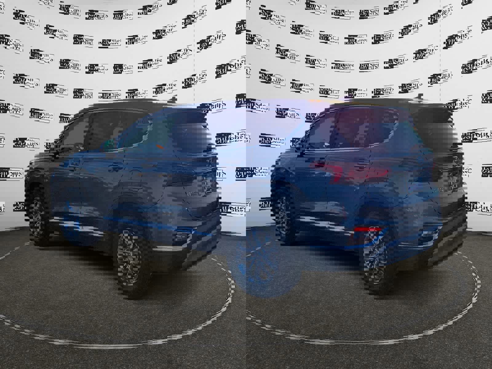 Used 2019 Hyundai Santa Fe SEL image 4