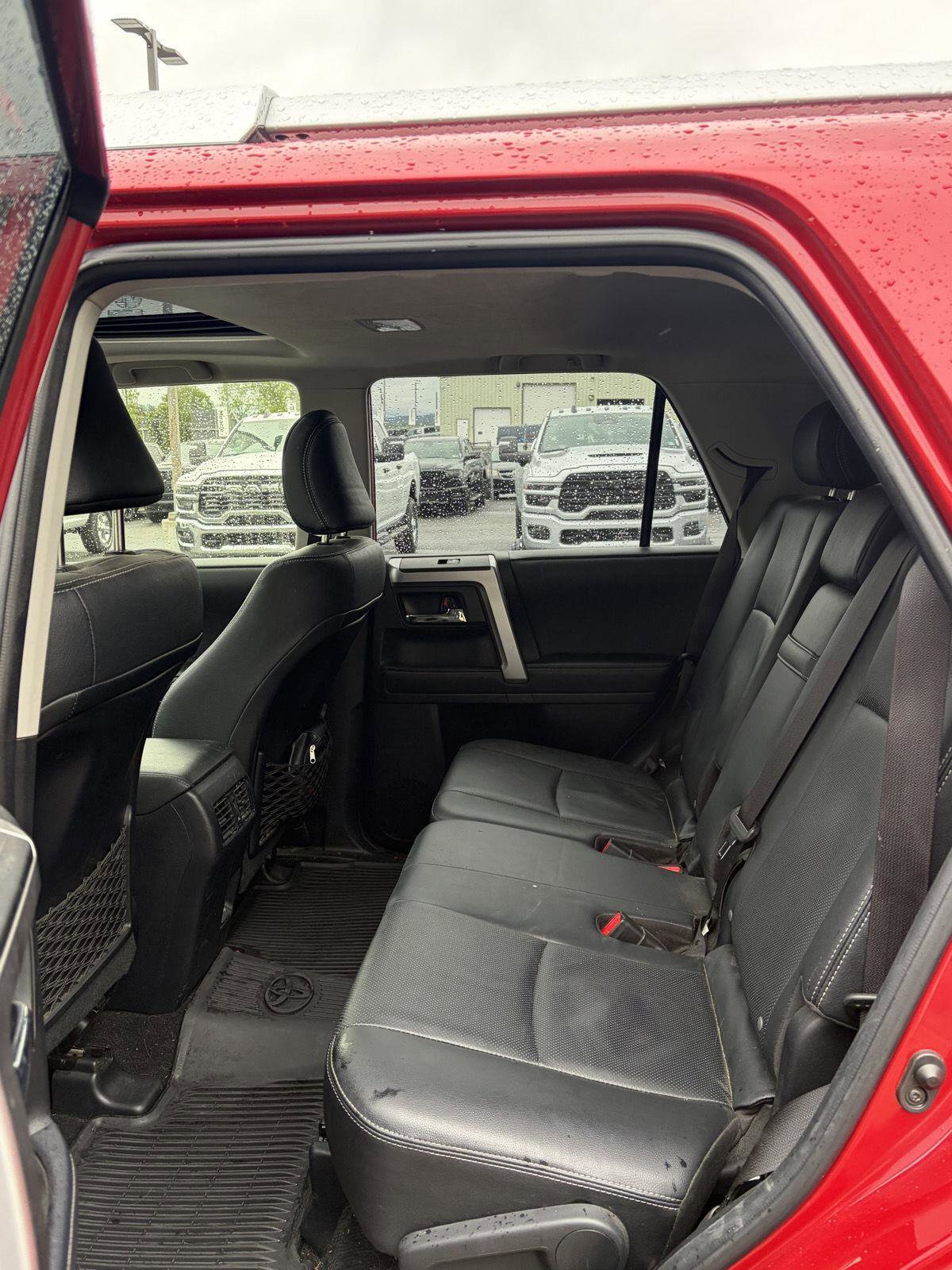 Used 2024 Toyota 4Runner Limited AWD/4WD image 14