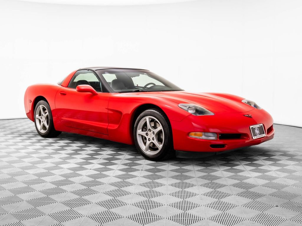 Used 2001 Chevrolet Corvette Coupe w/ Preferred Equipment Group1 image 10