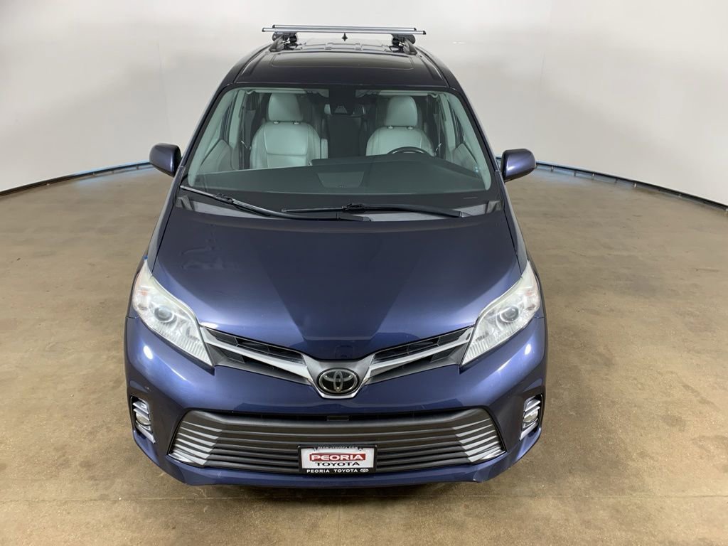 Used 2020 Toyota Sienna XLE FWD image 4