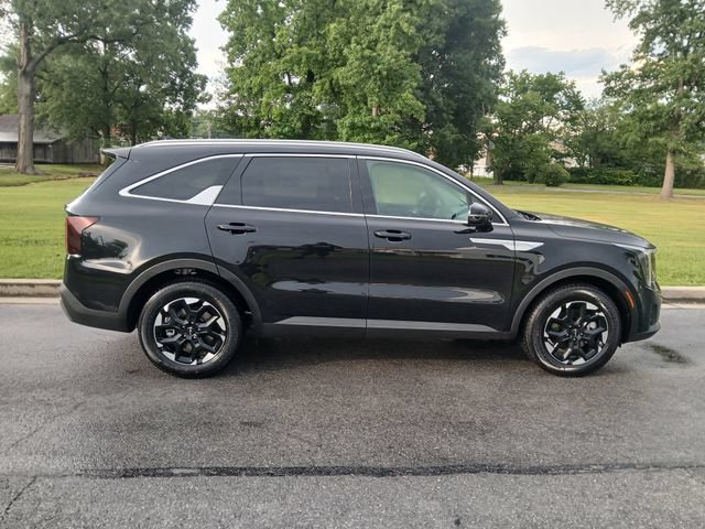 New 2026 Kia Sorento S w/ S Panoramic Sunroof Package FWD image 10