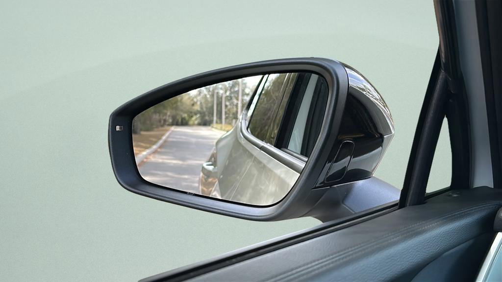 New 2026 Volkswagen Tiguan SE R-Line image 22